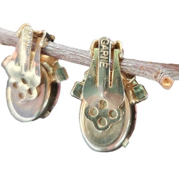 Vintage 50s Clip-On Earrings Signed Garne lg Lavender Rhinestone Gold-Tone Rare - Picture 4 of 8